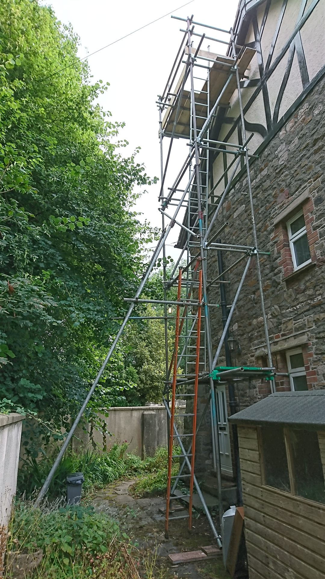 Specialist scaffold access alongside a property